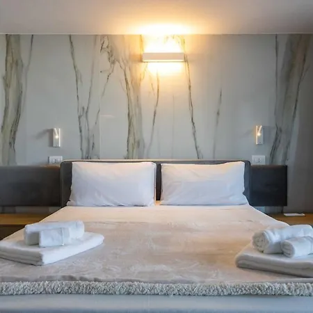 Jacuzzi Del Geranio 빌라 *
